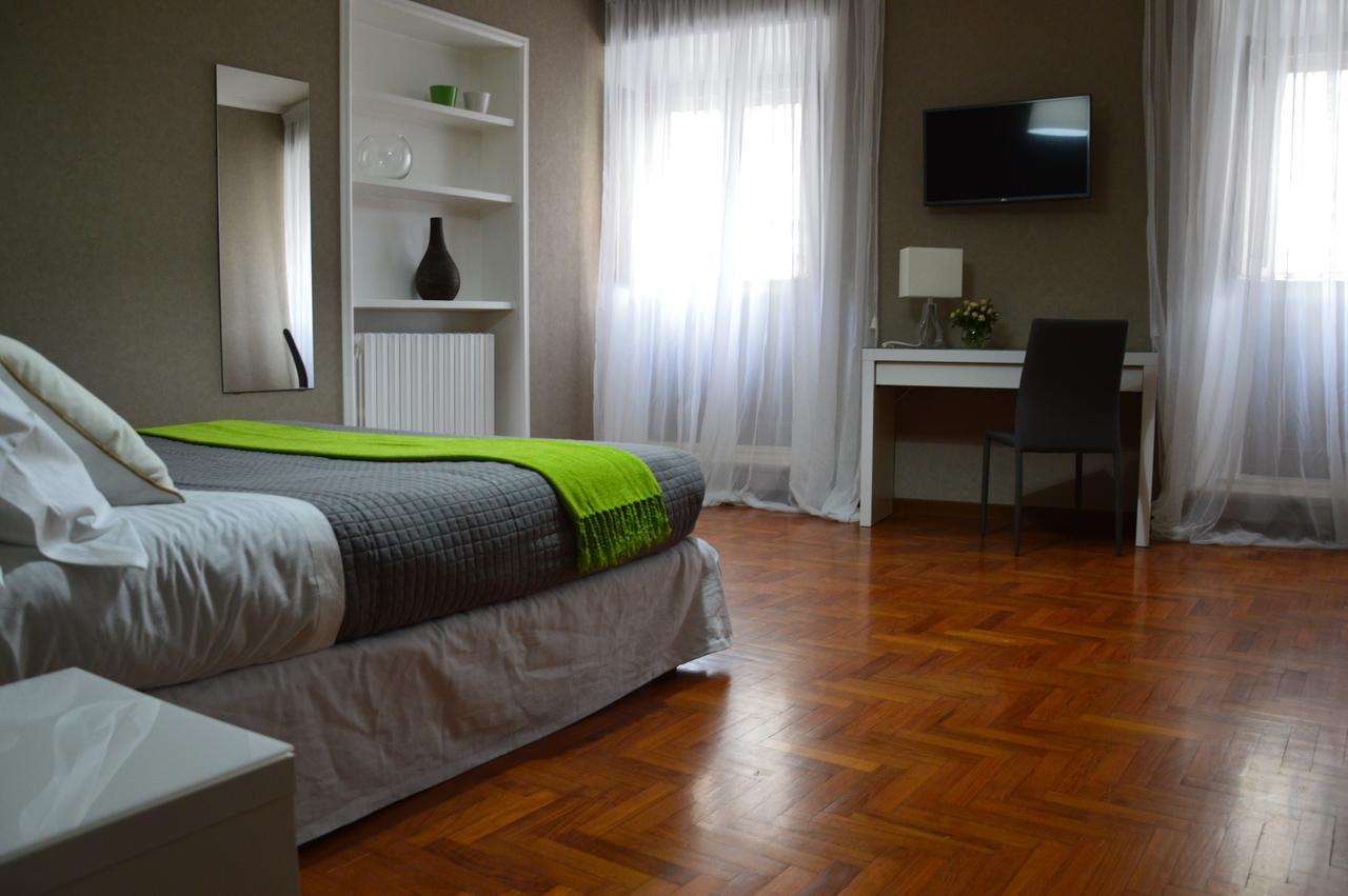 Acque Del Velino B&B รีเอติ ภายนอก รูปภาพ